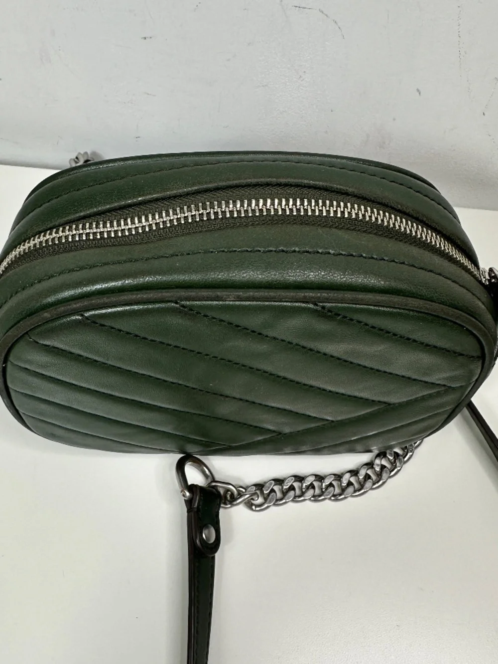 USED Tory Burch Kira Chevron Leather Camera Bag - Small In Green